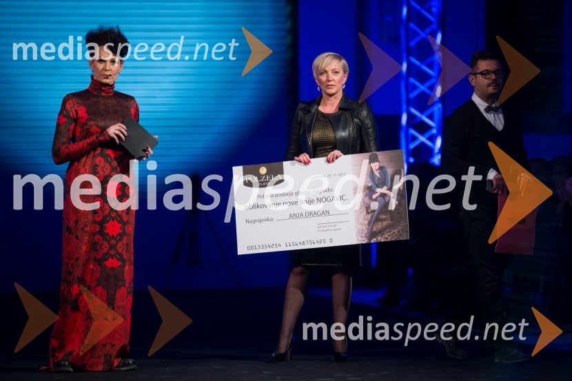 Mira Berginc, voditeljica; Karmen Dvorjak, predsednica uprave Polzela tovarna nogavic d.d.; Aleš Čakš, Finance TrendiMladi Trendi oblikovalec leta, modno umetniški dogodek