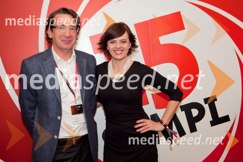 Marjan Novak, direktor in odgovorni urednik revije Marketing magazin; Tajda Lekše, voditeljicaSEMPL 2013
