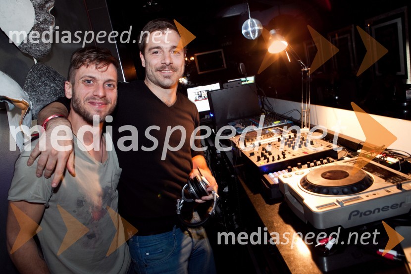 
DJ Matthew; Timotej Gala, Httpool
	SEMPL 2013
