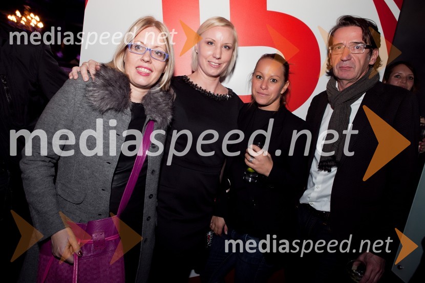 Ariana Nina Eror, direktorica sponzorstev Sempl 15; Valerija Prevolšek, 
direktorica Media Poola in predsednica Sempla; Nina Tanhofer, vodja 
projekta Sempl 15; Marjan Novak, direktor in odgovorni urednik revije Marketing magazinSEMPL 2013
