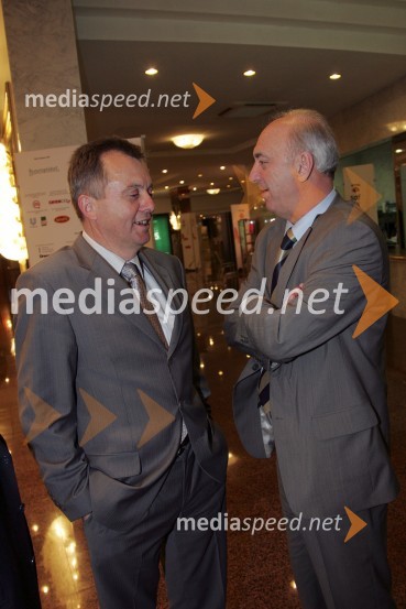 Anton Guzej, generalni direktor RTV Slovenija in Janez Ujčič, lastnik televizije RTS MariborOtvoritev SOF-a, Slovenskega oglaševalskega festivala