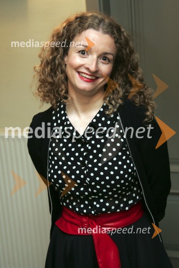 Katja Karlin, služba za odnose z javnostmi na RTV SlovenijaOtvoritev SOF-a, Slovenskega oglaševalskega festivala