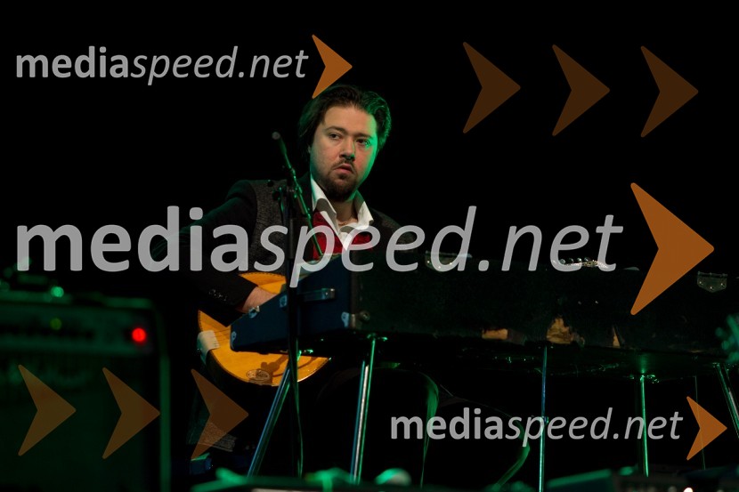 Gal Gjurin, glasbenikVlado Kreslin, koncert Čarobnice