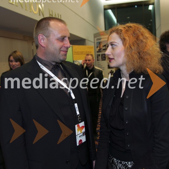 Marko Vrtovec, direktor marketinga Večer ter predsednik organizacijskega odbora SOF 2007 in Hermina Kovačič, urednica Diners MagazineOtvoritev SOF-a, Slovenskega oglaševalskega festivala