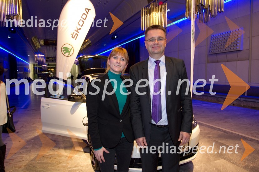 Veronika Dežman;&nbsp; Petr Podlipny, direktor znamke Škoda za SlovenijoVlado Kreslin, koncert Čarobnice