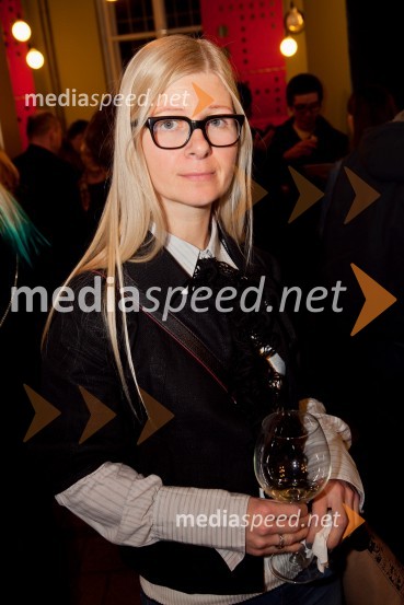 Natalija Pihler, profesorica nemščinePavla nad prepadom, premiera predstave