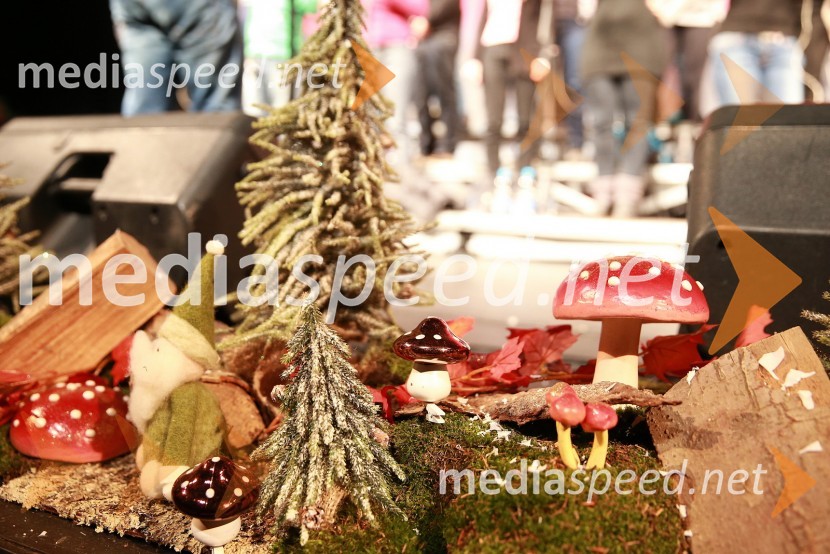 OkraskiBožični okraski