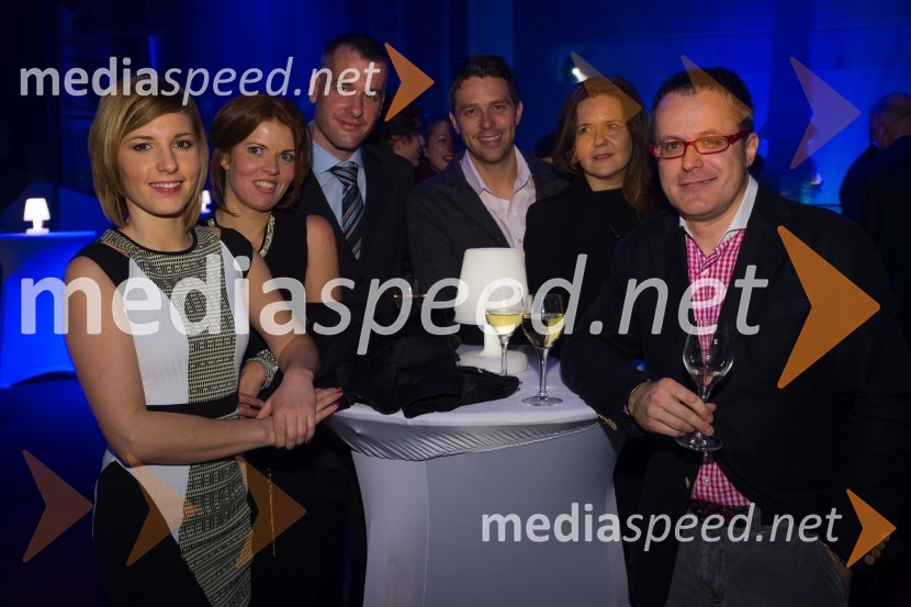 Suzana Kozel, novinarka Planet TV; Anja Zupanc, žurnal24; Gašper Čehovin, Parsek; Jure Bohinc, Si.Mobil; Ksenija Koren, Slovenske novice; Aleš Malerič, RTV SLOTrendoskop, ekskluzivni modni dogodek