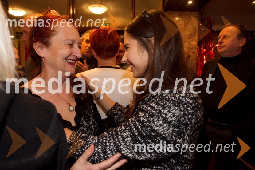 Marinka Poštrak, umetniška vodja Prešernovega gledališča Kranj; Saša Pavlin Stošić, igralkaJaz, Batman, premiera PG Kranj