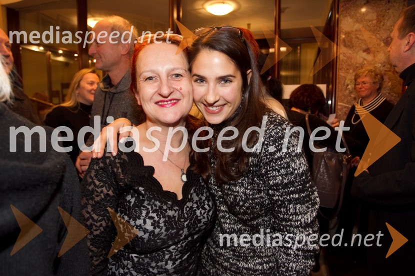 Marinka Poštrak, umetniška vodja Prešernovega gledališča Kranj; Saša Pavlin Stošić, igralkaJaz, Batman, premiera PG Kranj