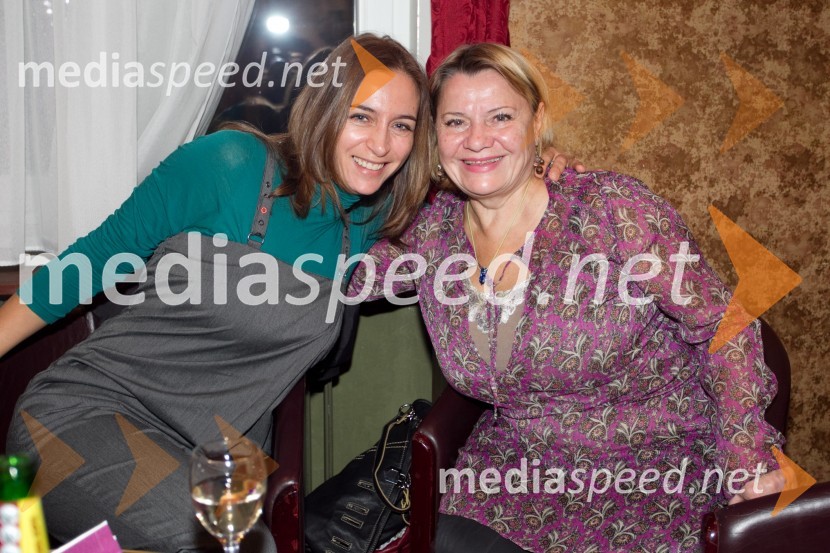 Barbara Medvešček, igralka; Zdenka PernarčičJaz, Batman, premiera PG Kranj