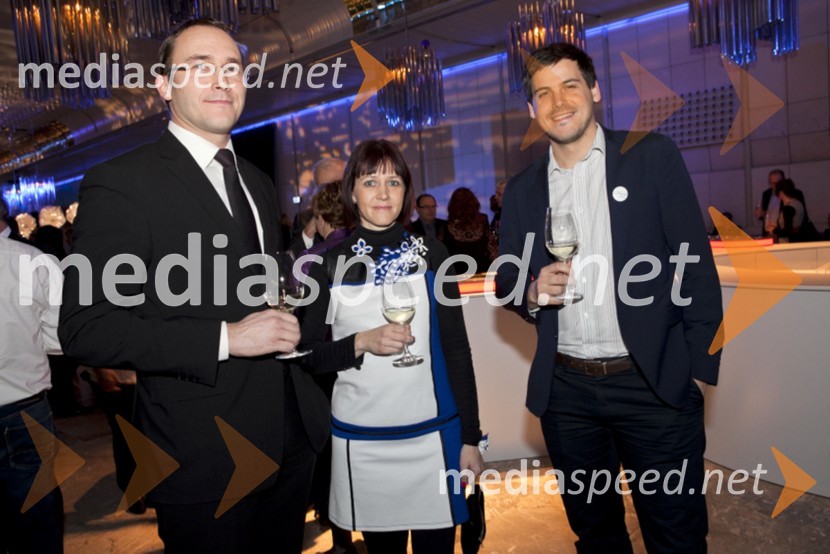 Rasto Oderlap, direktor podjetja Autocommerce; soproga Karmen Oderlap; Martin Jezeršek, generalni direktor Jezeršek d.o.o.Slavnostni novoletni koncert Zavarovalnice Triglav