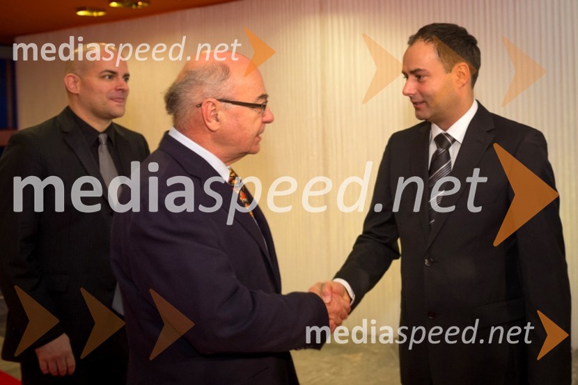 Mitja Rotovnik, direktor Cankarjevega doma, Andrej Slapar, predsednik uprave Zavarovalnice TriglavSlavnostni novoletni koncert Zavarovalnice Triglav