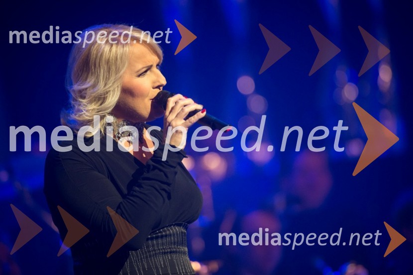 Alenka Godec, pevkaSlavnostni novoletni koncert Zavarovalnice Triglav