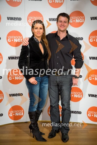 Lara Romih; soprog Boštjan Romih, televizijski voditeljVikendovi Gongi popularnosti, podelitev 2013