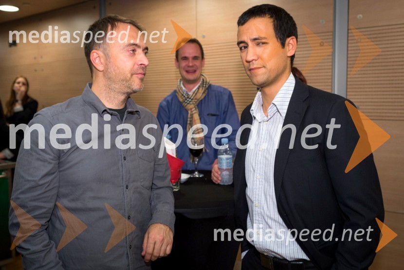 Jani Hace, člani skupine Siddharta; Akira Hasegawa, televizijski voditeljVikendovi Gongi popularnosti, podelitev 2013