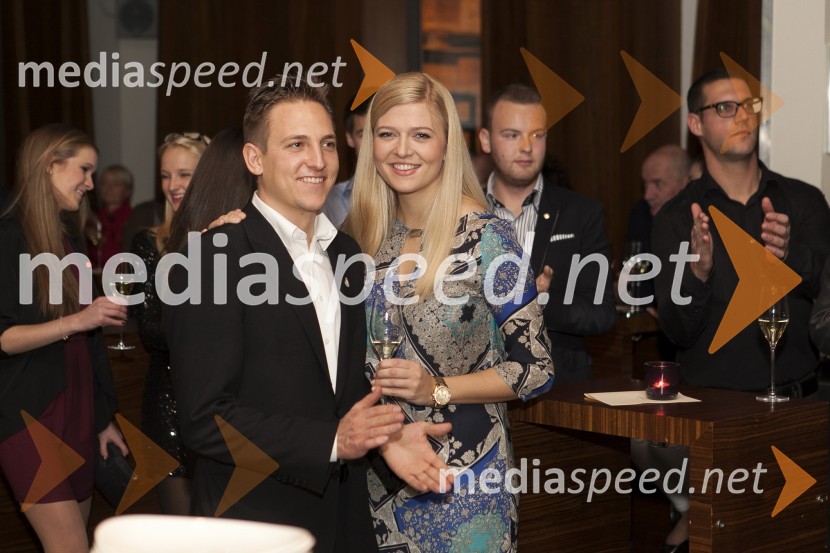 Matej Krampač, član Rotaract Cluba Maribor; Nika PolanecDobrodelni kulinarični večer Rotaract Maribor