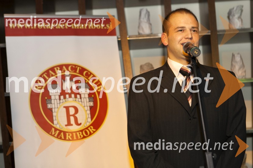 Dean Fras, predsednik Rotaract Cluba MariborDobrodelni kulinarični večer Rotaract Maribor