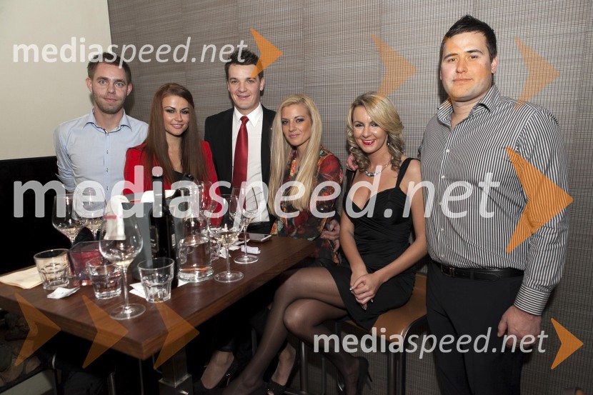 Andrej Mastinšek; Aida Muratovič, manekenka; Mitja Šeško, član RAC Maribor; Tjaša Nedeljko, manekenka; Maja; Aleš Borko, Albo LSDobrodelni kulinarični večer Rotaract Maribor