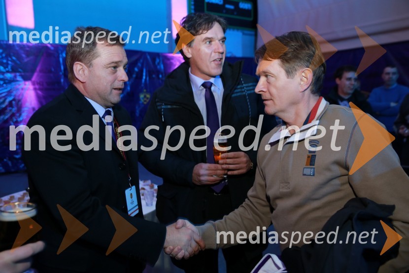 Bojan Ban, direktor NK Maribor; mag. David Kastelic, predsednik uprave Zavarovalnica Maribor; ...NK Maribor - Wigan Athletic FC, nogometna tekma