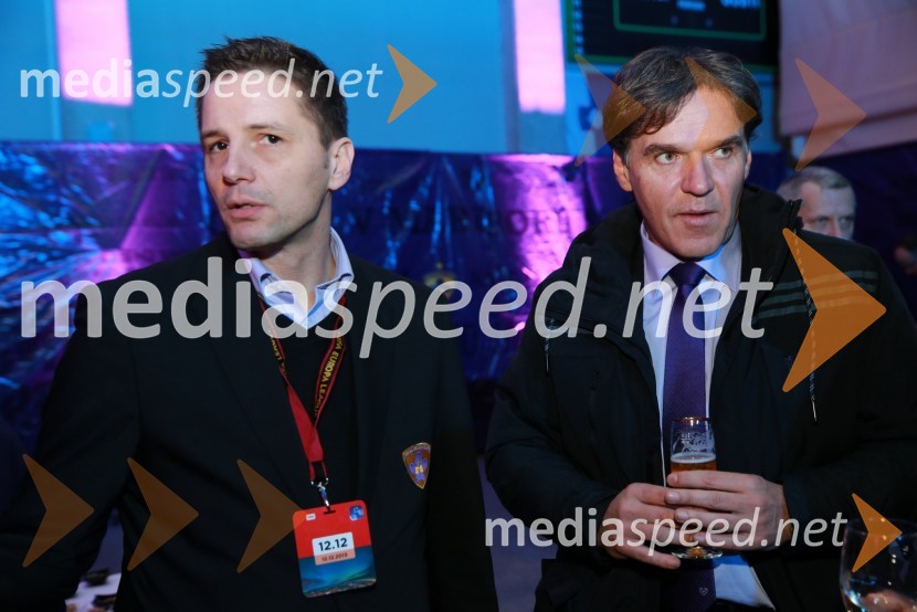 Stipe Jerič, odnosi z javnostmi NK Maribor; mag. David Kastelic, predsednik uprave Zavarovalnica MariborNK Maribor - Wigan Athletic FC, nogometna tekma