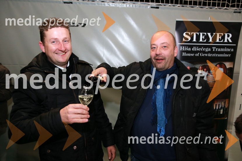 Danilo Steyer, Steyer vina; Boštjan Protner, vinarNK Maribor - Wigan Athletic FC, nogometna tekma