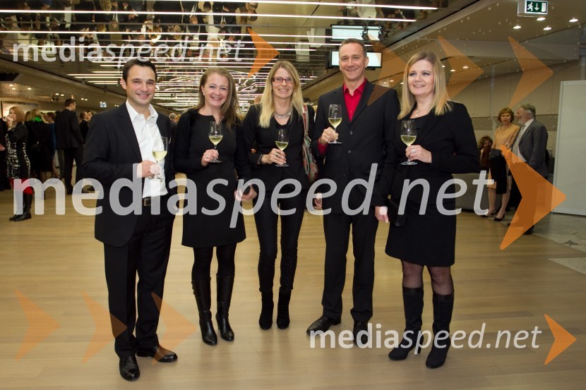 Danilo Ferjančič, generalni direktor Porsche Slovenija d.o.o.; Polona Ferjančič; Sabine Javornik; Rafael Javornik; Mojca PetekManagerski koncert 2013