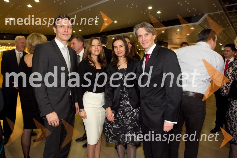 Mag. Damjan Kralj, direktor BTC Cityja Ljubljana, soproga Katja; Jana Pistotnik; Robert Pistotnik, predsednik uprave Sintal d.d.Managerski koncert 2013