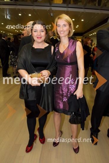 Tjaša Kolenc Filipčič, vodja trženjskega komuniciranja v Skupini Triglav; Nina Šoster BedenkManagerski koncert 2013