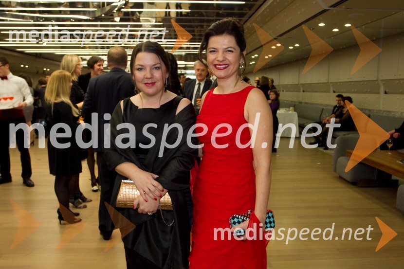 Tjaša Kolenc Filipčič, vodja trženjskega komuniciranja v Skupini Triglav; Sonja Šmuc, direktorica 
Združenja ManagerManagerski koncert 2013