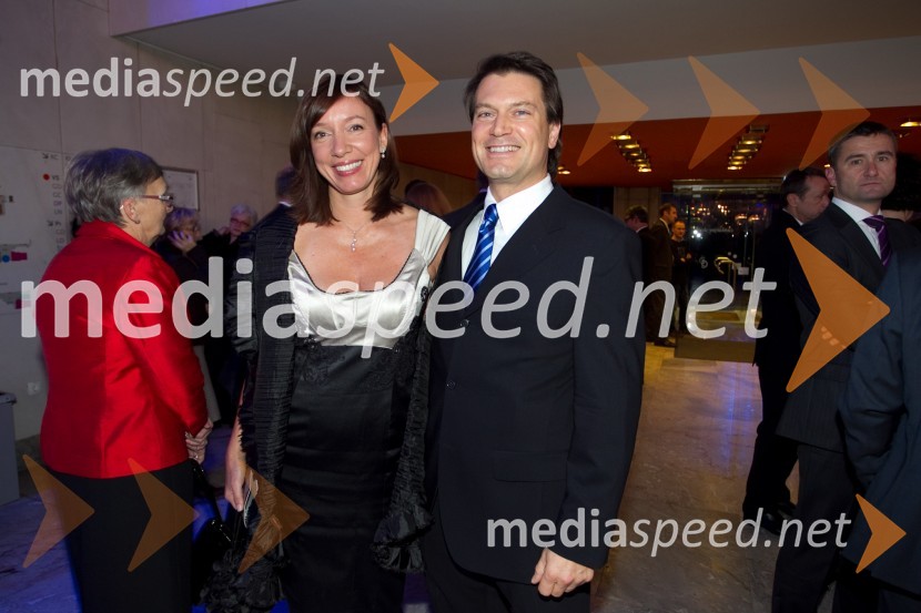 Ladeja Košir Godina; mag. Jurij Giacomelli, generalni sekretar na NLB, d.d.Managerski koncert 2013