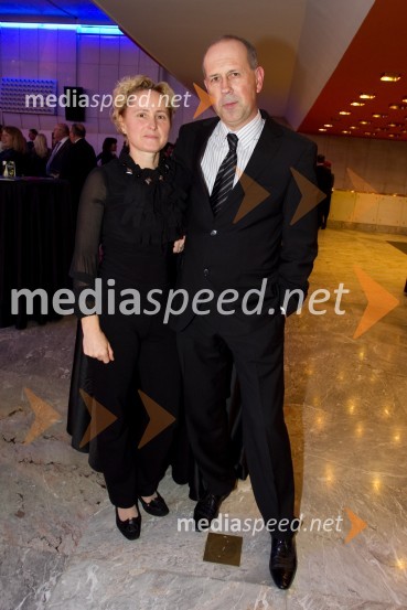 Ada De Costa Petan, izvršna direktorica podjetja DZS d.d.; Bojan Petan, predsednik uprave DZSManagerski koncert 2013