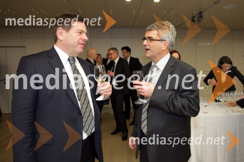 Peter Frankl, direktor in urednik časnika Finance;  Aleksander 	Zalaznik, generalni direktor podjetja Danfoss TrataManagerski koncert 2013
