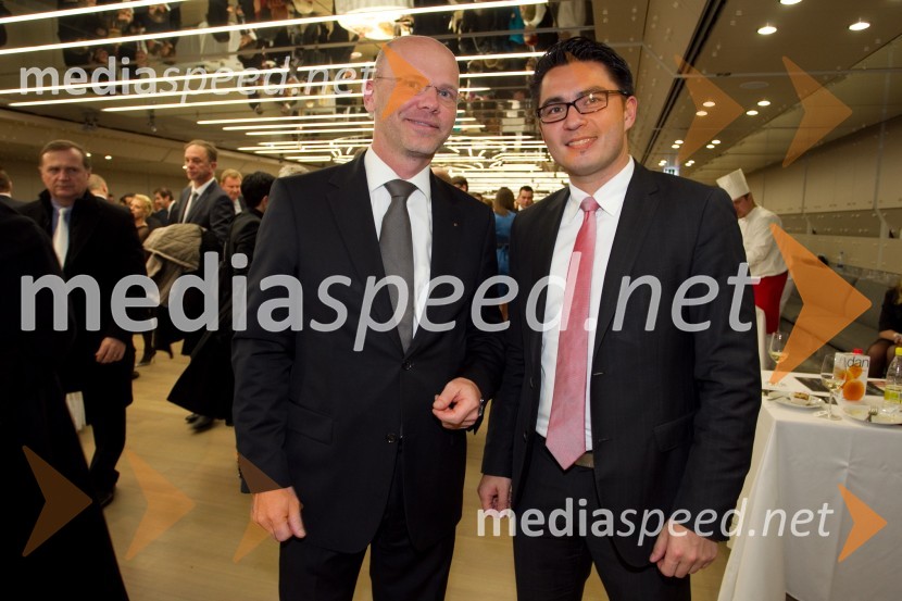 Gregor Benčina, predsednik upravnega odbora družbe Jelovica; Lothar Schupet, generalni direktor BMW Group SlovenijaManagerski koncert 2013