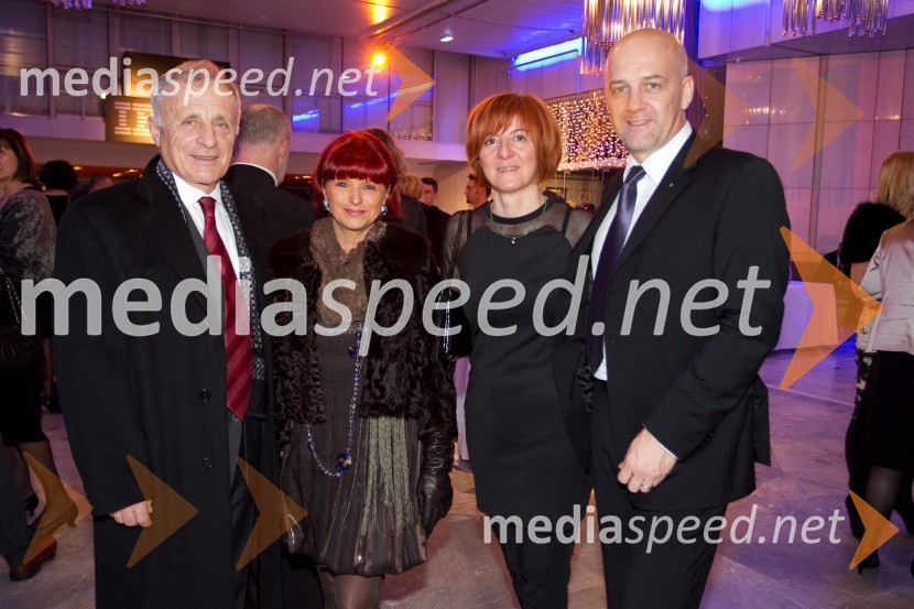 Tone Glavan, Maruša Glavan, podjetnica; Polonca Dobrin, zdravnica; Miha DobrinManagerski koncert 2013