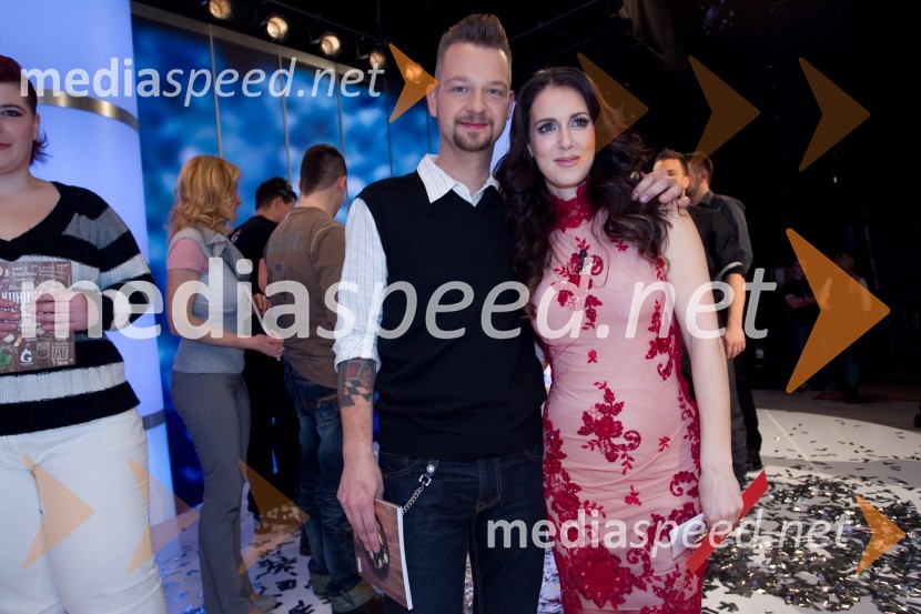 Bine Volčič, kuhar; Lili Žagar, voditeljicaTomaž Škvarč Lisjak je zmagovalec šova Gostilna išče šefa!