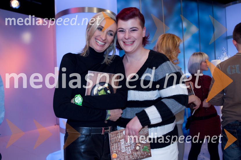 Mojca Javh; Martina ŽibratTomaž Škvarč Lisjak je zmagovalec šova Gostilna išče šefa!