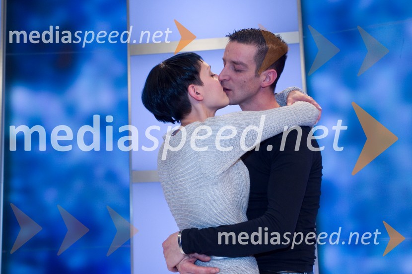 Anita Škvarč Lisjak; Tomaž Škvarč LisjakTomaž Škvarč Lisjak je zmagovalec šova Gostilna išče šefa!