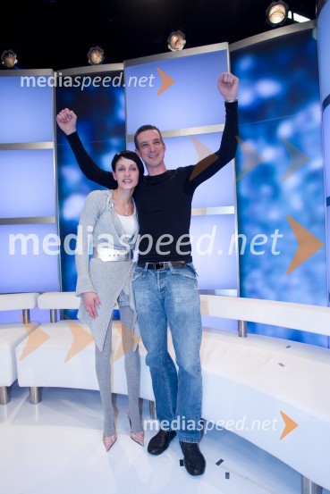 Anita Škvarč Lisjak; Tomaž Škvarč LisjakTomaž Škvarč Lisjak je zmagovalec šova Gostilna išče šefa!