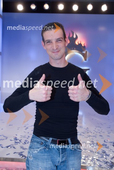 Tomaž Škvarč LisjakTomaž Škvarč Lisjak je zmagovalec šova Gostilna išče šefa!