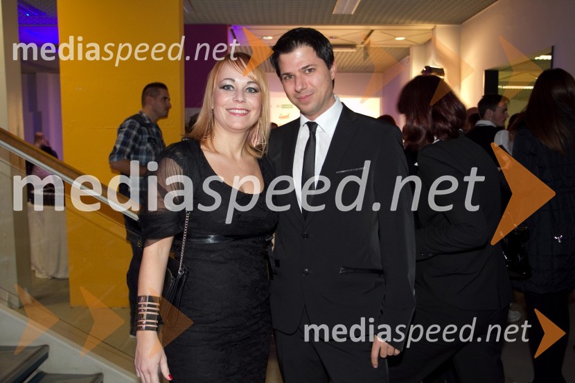 Tanja Škarjot, izvršna urednica uredništev Krater media; Igor Klun, namestnik direktorja Skupina Krater – Krater MediaVIP Angelska zabava leta 2013