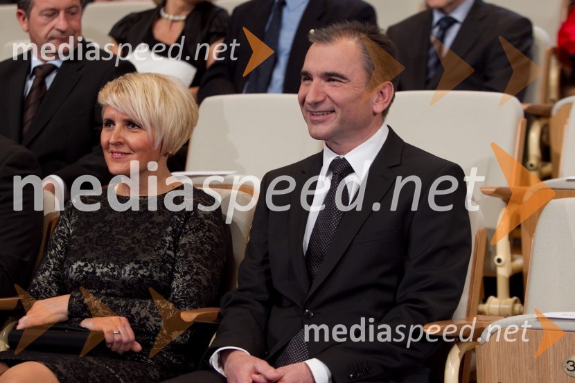 Janko Veber, predsednik državnega zbora RS s soprogoDržavna proslava ob dnevu samostojnosti in enotnosti 2013