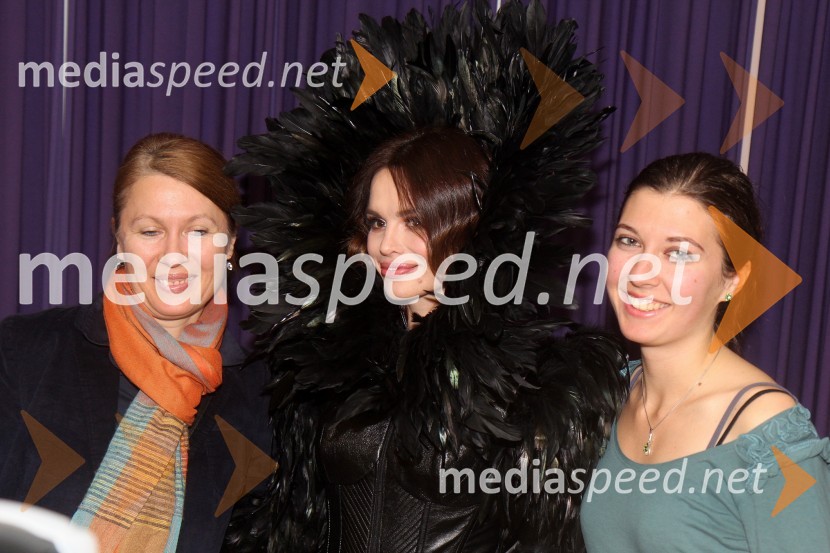 ...;&nbsp;Severina, pevka; ...Severina, zaključek turneje Dobrodošao u klub 2013