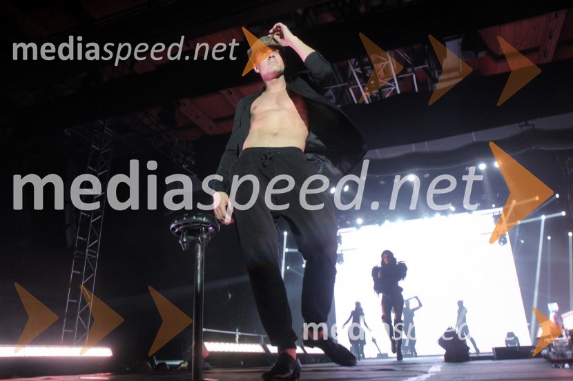 Član plesne skupine MaestroSeverina, zaključek turneje Dobrodošao u klub 2013