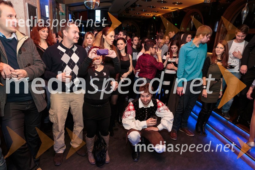 ObiskovalciMr. Christmas party z Mistrom Slovenije