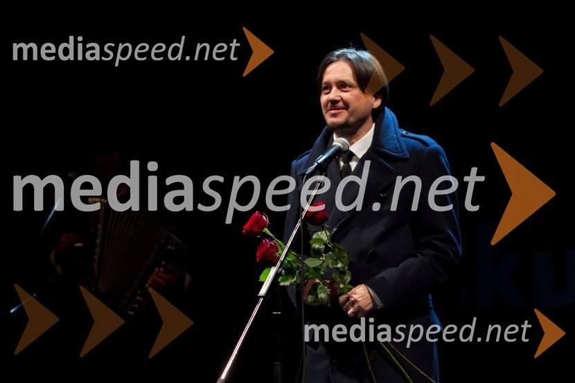 Branko Šturbej, igralec90-letnica Štefke Drolc in koncert skupine Čompe