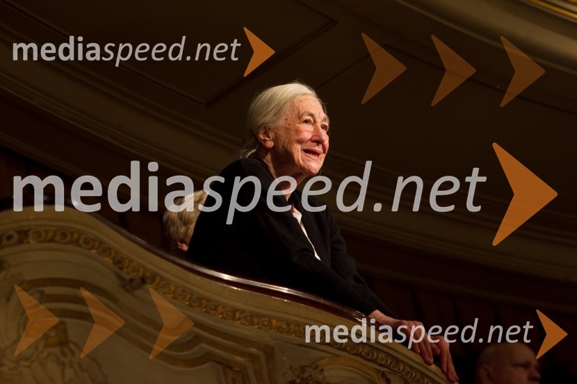 Štefka Drolc, igralka90-letnica Štefke Drolc in koncert skupine Čompe