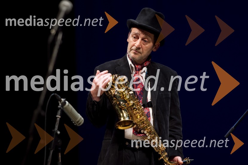 Žiga Saksida90-letnica Štefke Drolc in koncert skupine Čompe