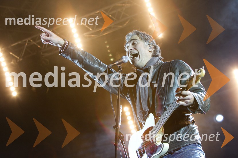 Jan Plestenjak, glasbenikHelena Blagne in Jan Plestenjak, koncert