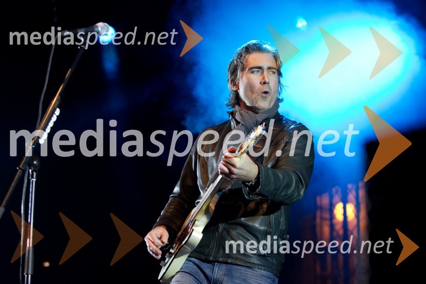 Jan Plestenjak, glasbenikHelena Blagne in Jan Plestenjak, koncert